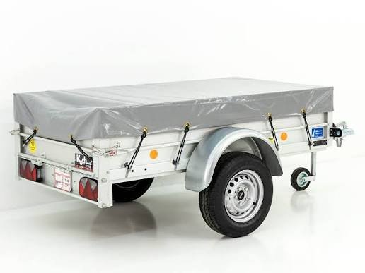 Anhängerplane kaufen: Der komplette Ratgeber für Flachplanen und Hochplanen